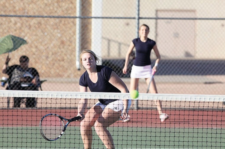 afn.031111.spt.DVtennis2.jpg